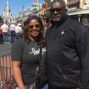 Meet your Posher, Dennis